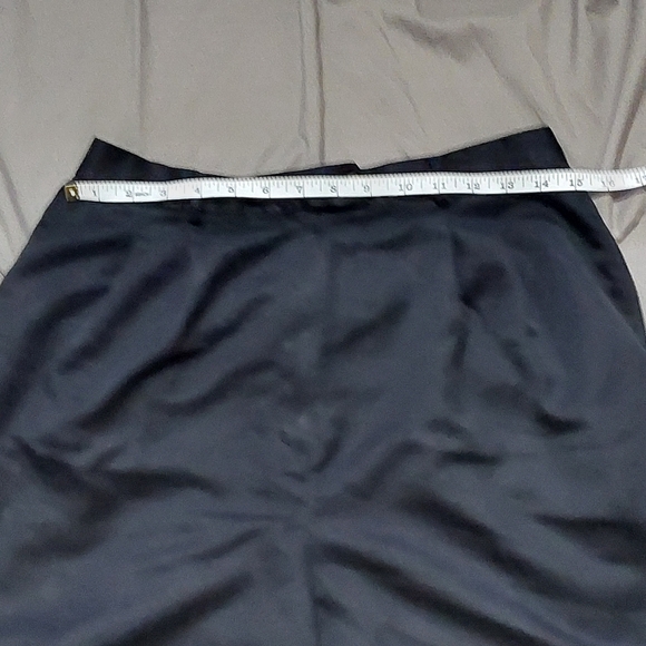 Talbots, black women shorts - Picture 3 of 5
